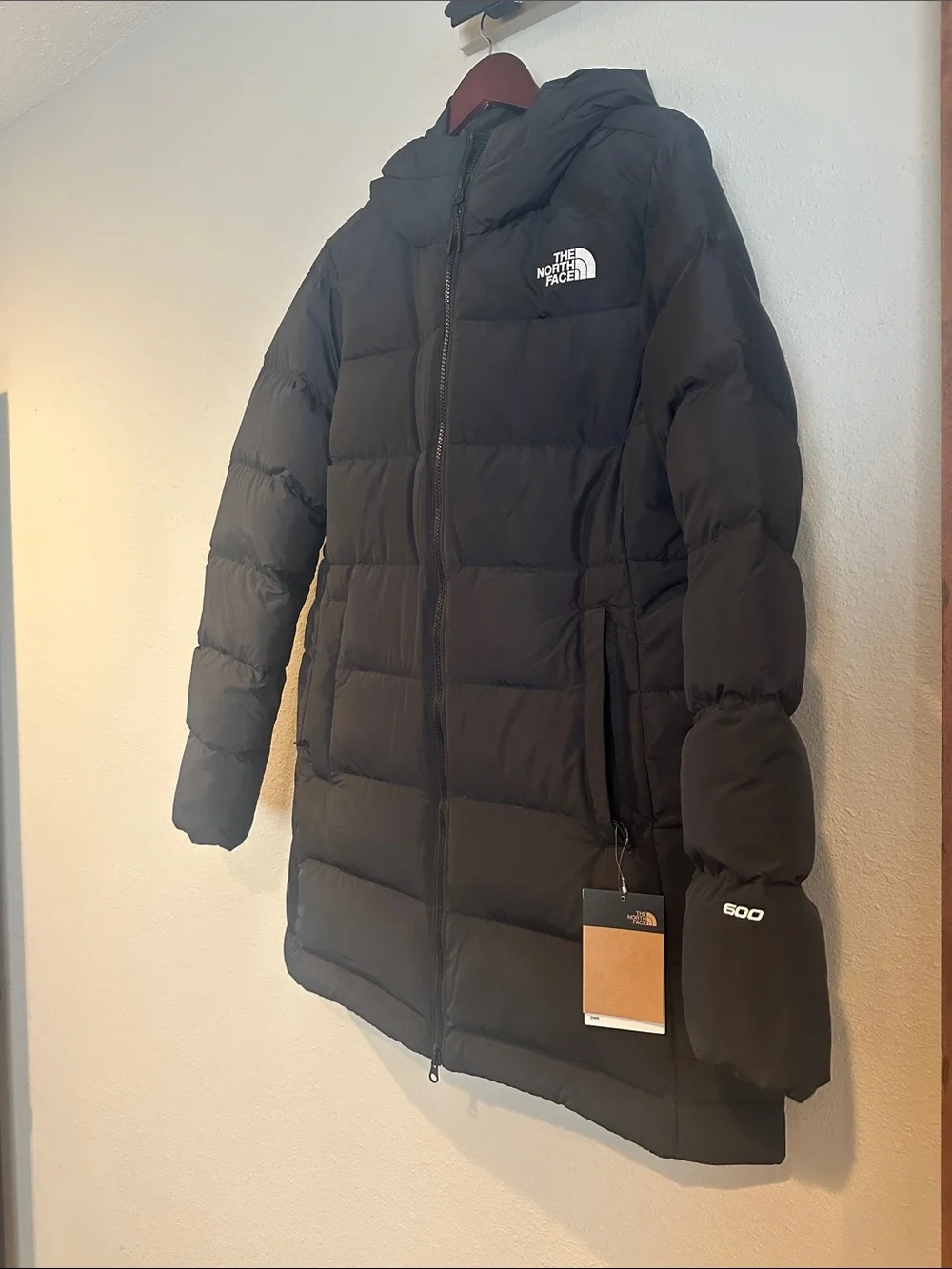 The North Face Women's Gotham 600 Hooded Parka Jacket - Picture 2 of 6